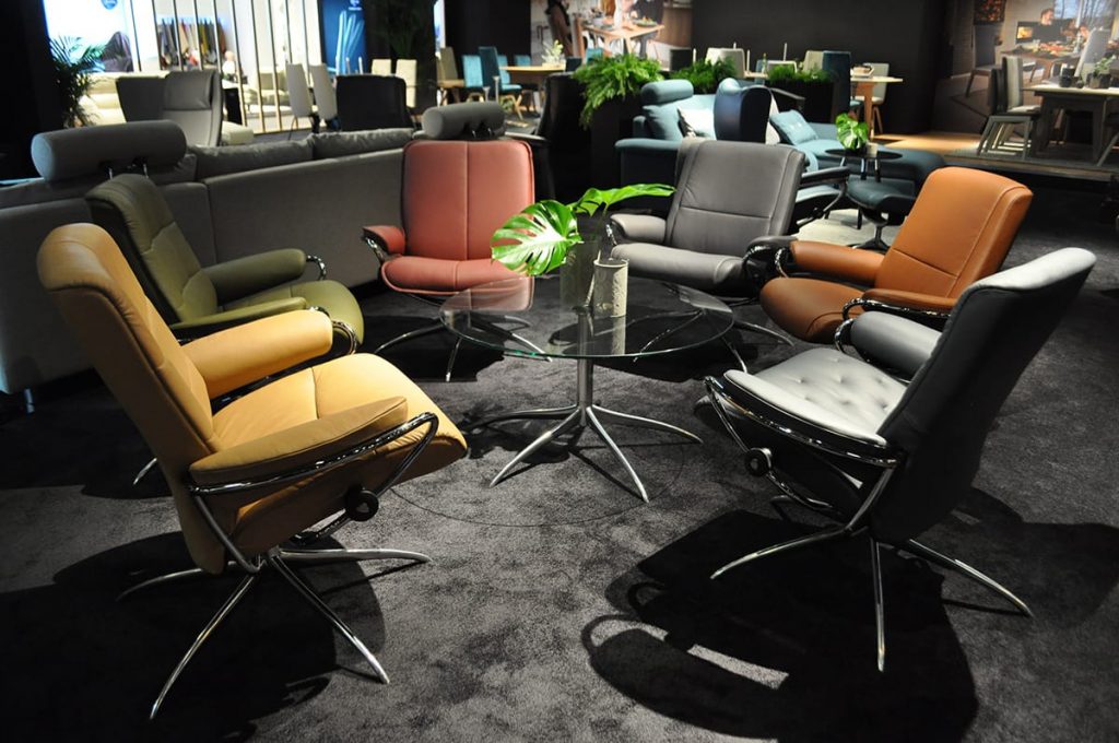 Das moderne skandinavische Design der Stressless Sessel mit Star Untergestell entspricht den Wohntrends 2018.